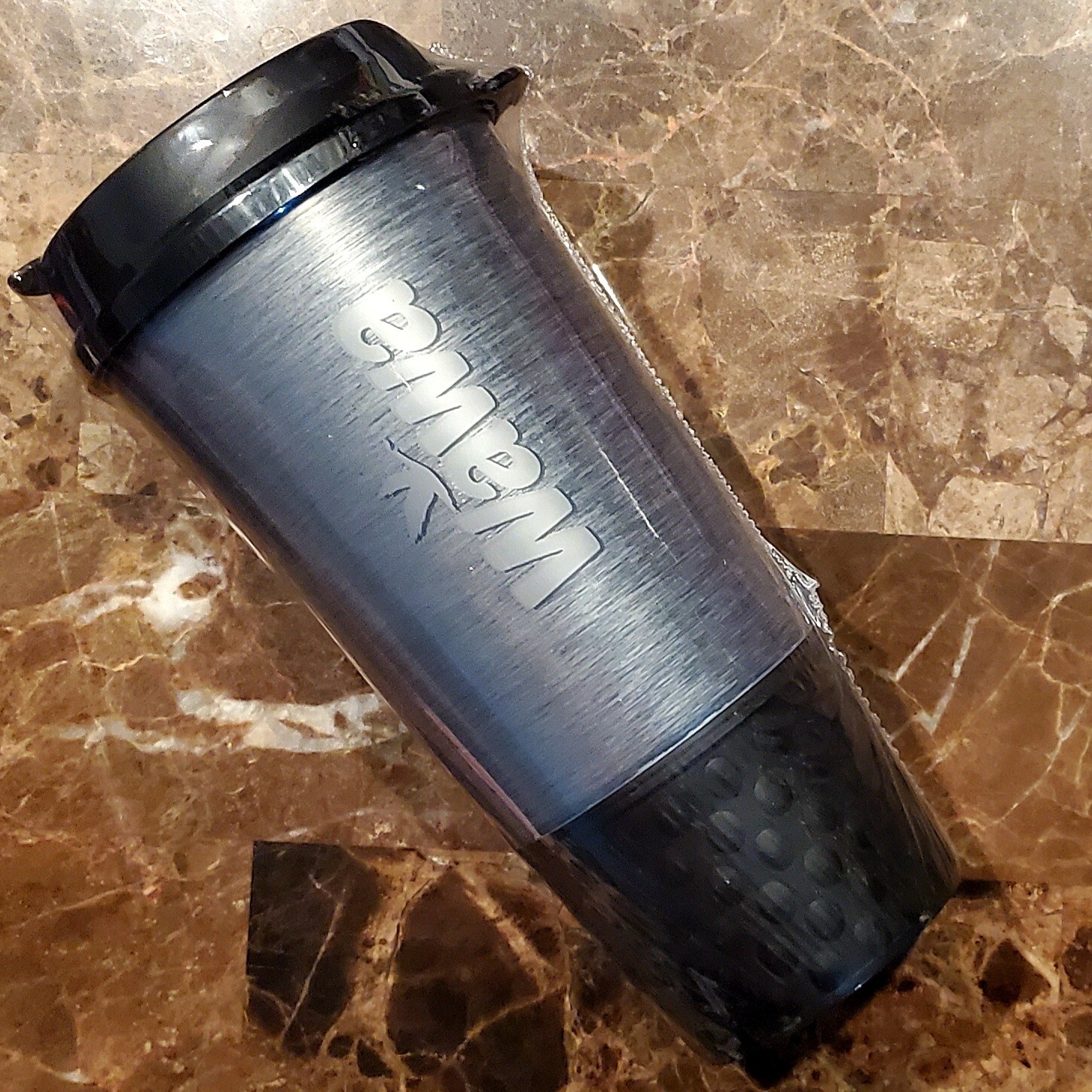 WAWA Official Travel Tumbler With Lid 20 oz Coffee Cup Gray Black Insulated Mug