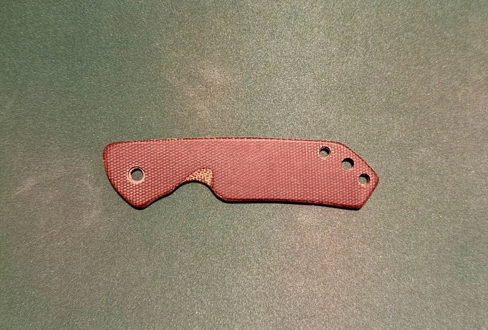 Spyderco Brouwer Custom Brown Canvas Micarta Scale