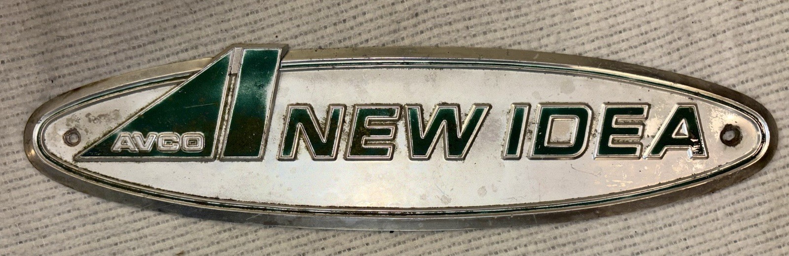 Vintage AVCO “New Idea” Sign/ Emblem 18