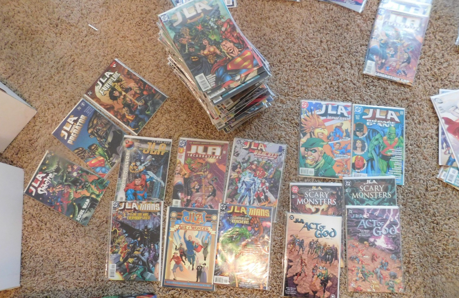 JLA 1-125 RUN LISTED BELOW PLUS MANY OTHER JLA TITLES VF/NM+ 123 COMICS