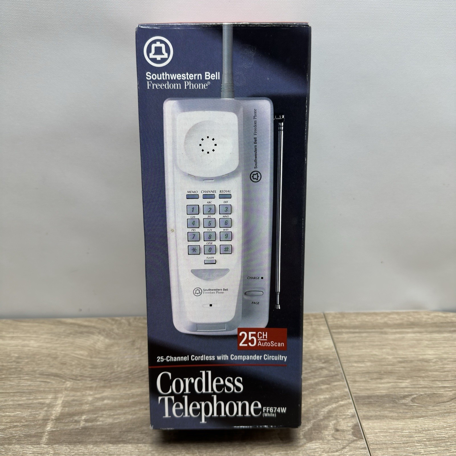 Vintage Southwestern Bell Freedom Phone FF674W Cordless Telephone White NIB NEW