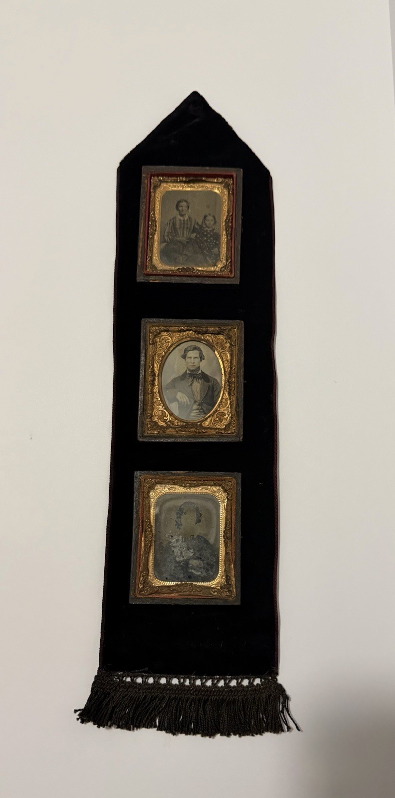 Victorian-era velvet photo wall hanging daguerreotype/ambrotype