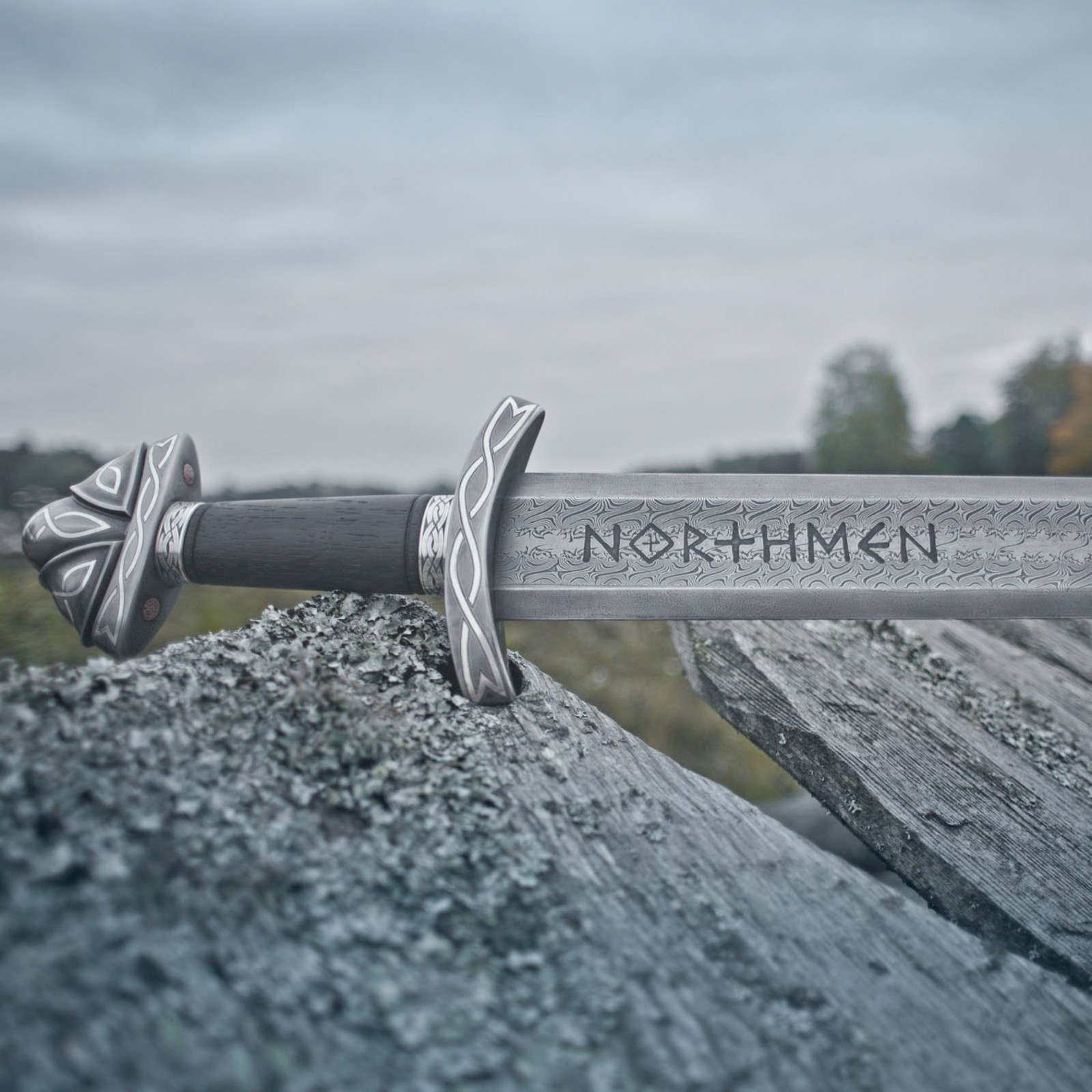 Northmen Damascus Steel Handmade Viking Sword With Scabbard, 38 Inch