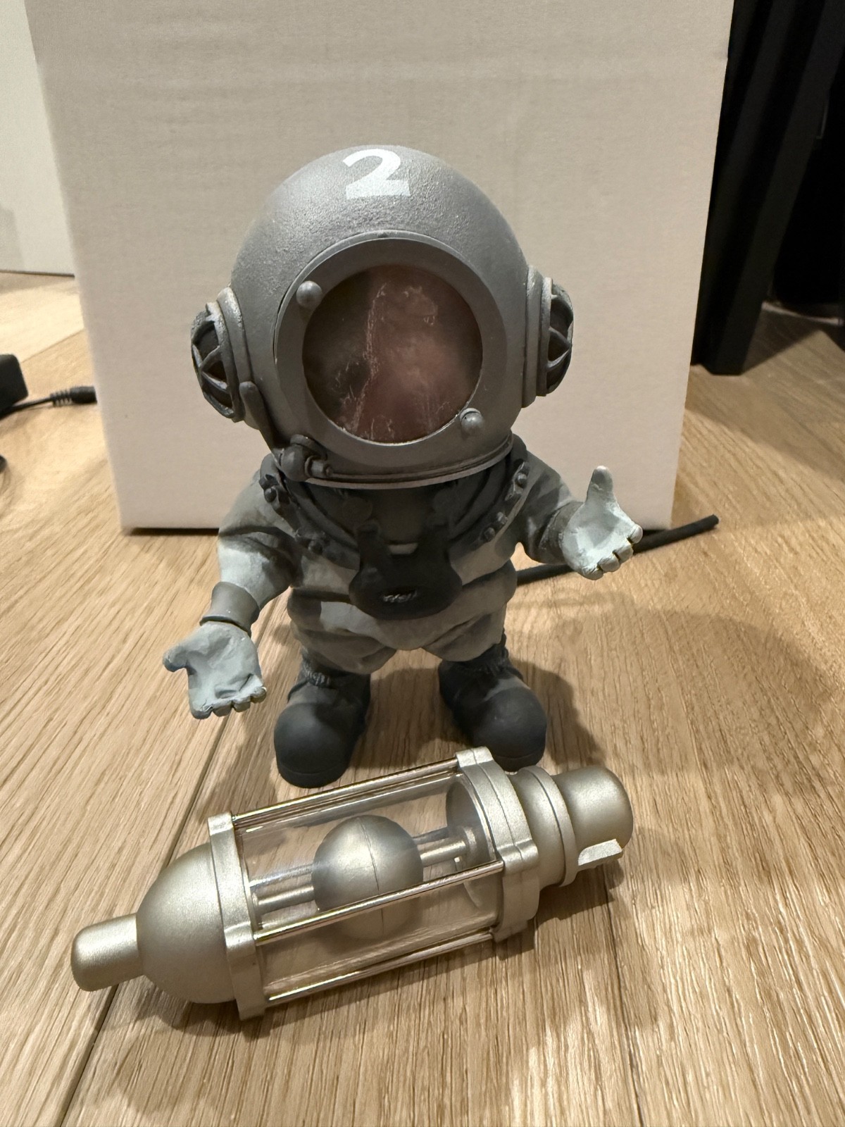 X-PLUS GARAGE TOY Defo Real Dr. Serizawa Monochrome Ver
