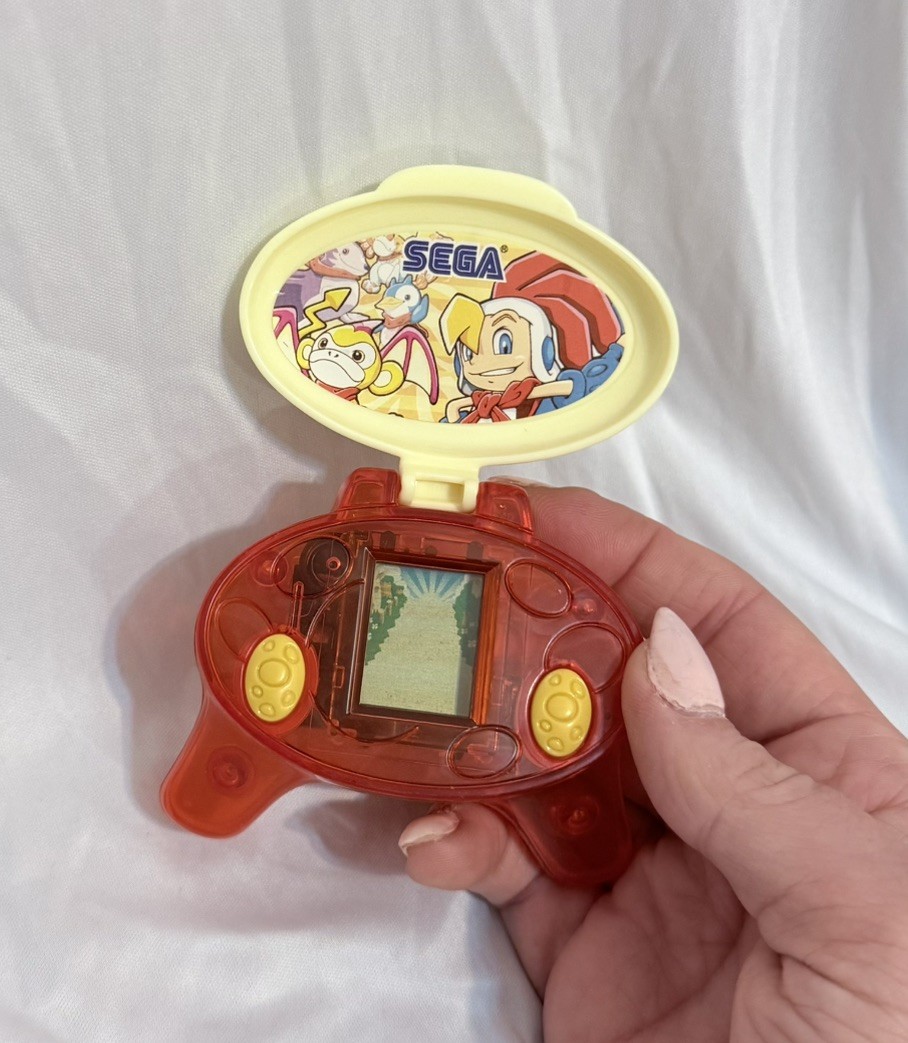 McDonalds Sonic the Hedgehog Billy Hatcher Giant Egg LCD Mini Game Sega WORKS