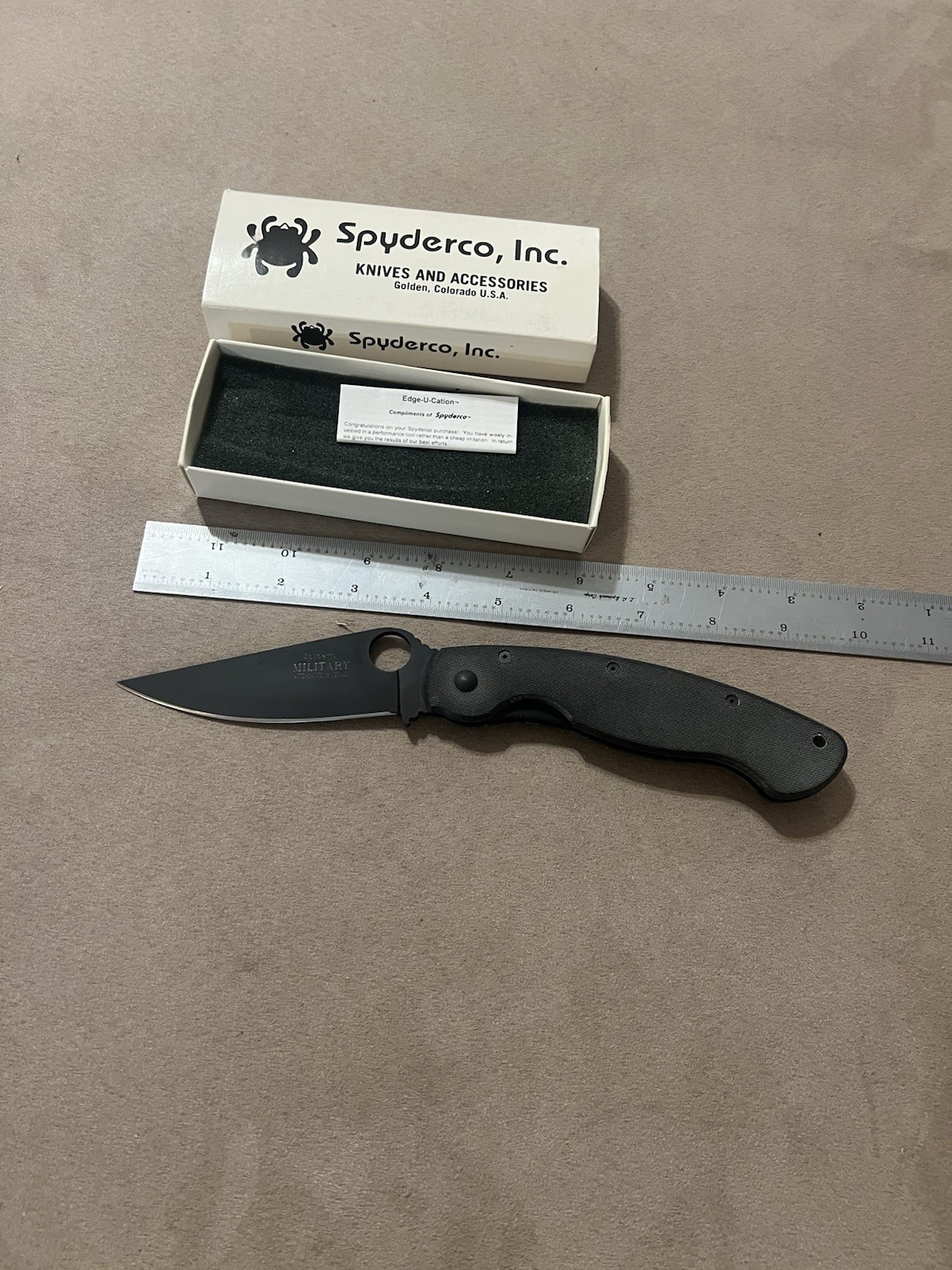 Rare Early 1st Gen Spyderco Military C36GPBK Knife 2-Screw Clip Black ATS-34 NOS
