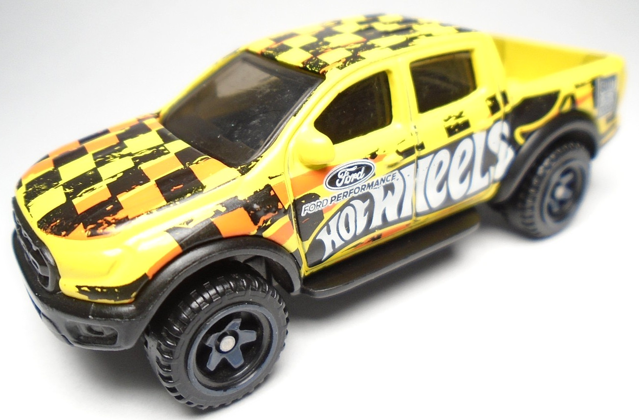 2019 HOT WHEELS \'19 FORD RANGER RAPTOR YELLOW DIECAST 3\