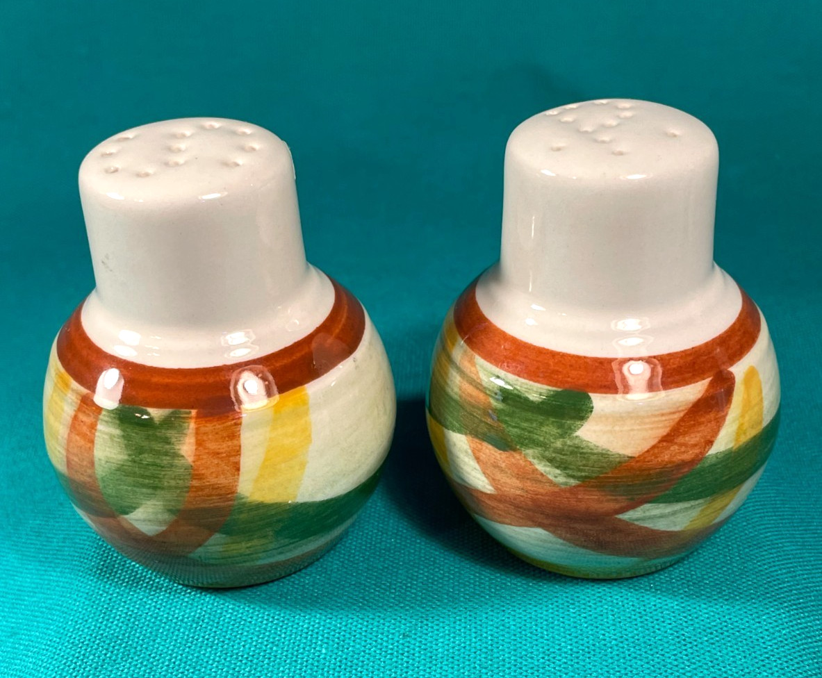 Vintage VERNON WARE HOMESPUN  SALT AND PEPPER SHAKER SET