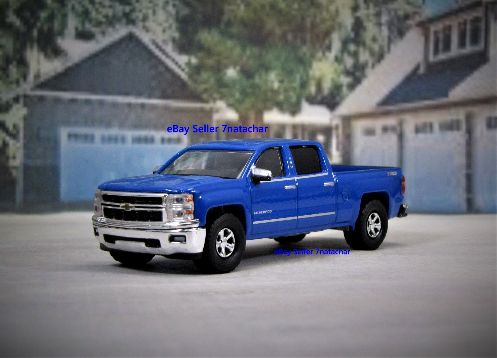 2014-2015 Chevy Silverado Crew Cab Truck Blue Model Collectible