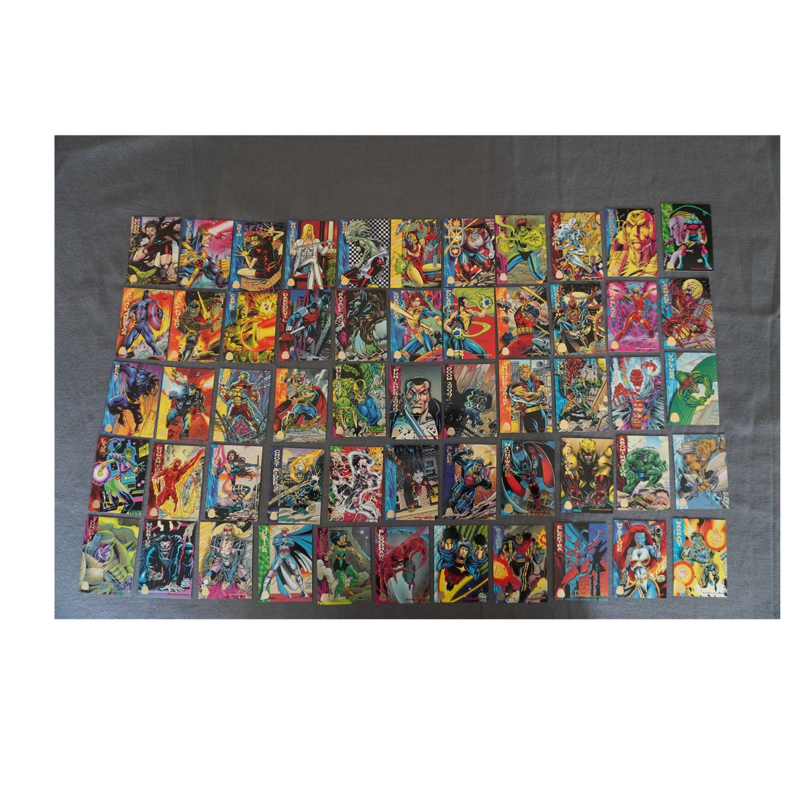 Huge 90’s Marvel card collection- 150+ cards