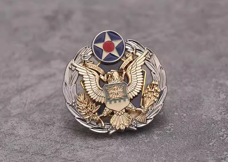 US USAF  AIR STAFF FORCE IDENTIFICATION BADGE INSIGNIA METAL LAPEL PIN