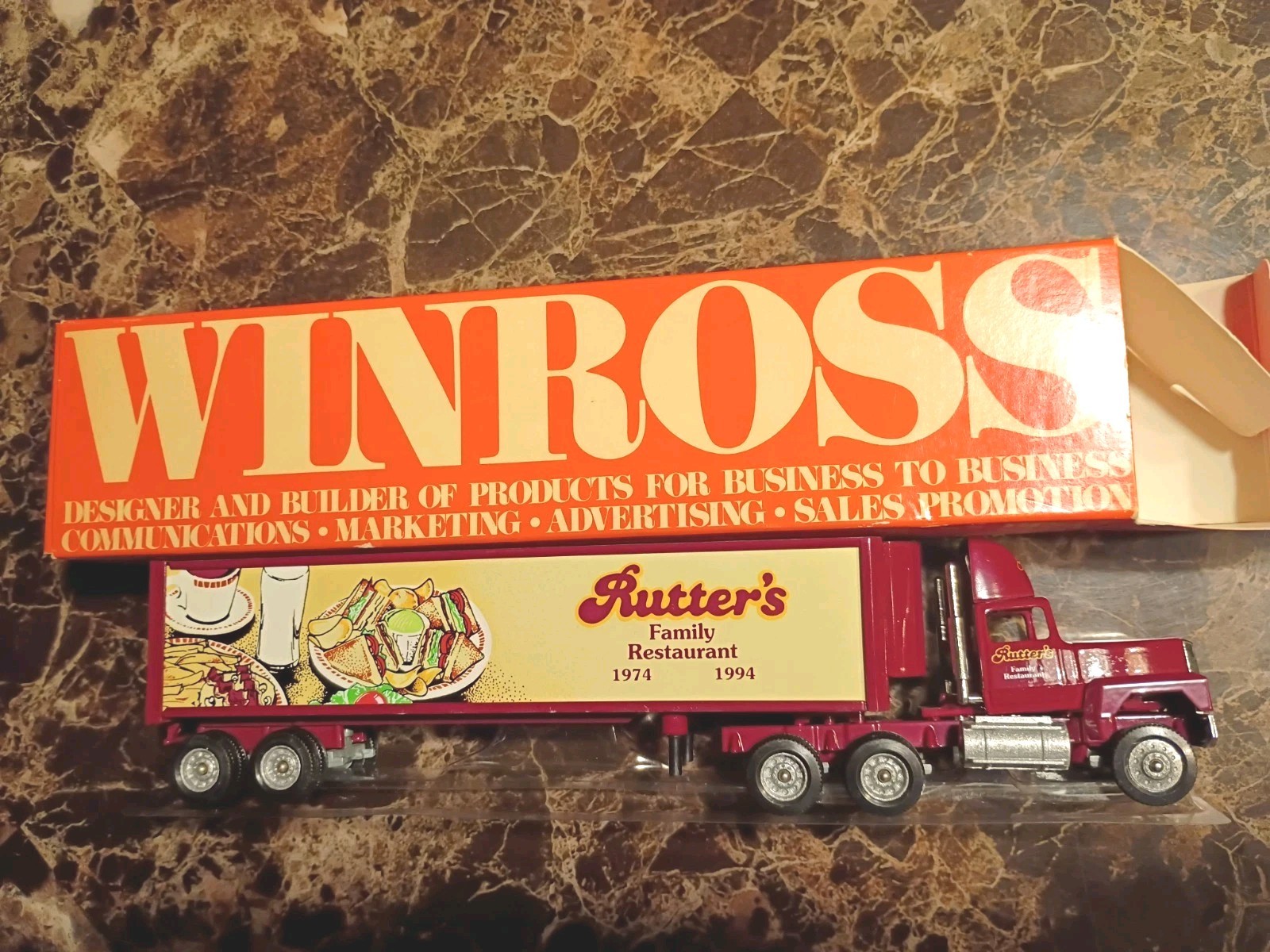 Vintage 1994 Winross Trucks Tractor Trailer Rutters Family Restaurant Mint NIB