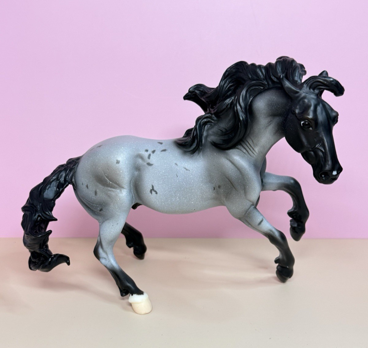 2007 Traditional Breyer Horse Blue Roan Nakota Horse #1279