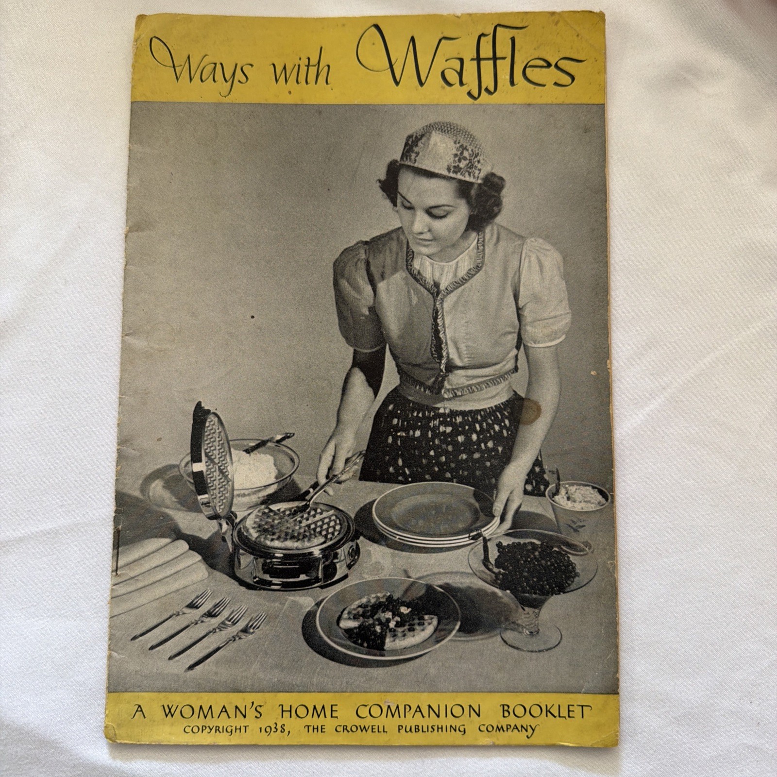 Vintage 1938 Ways With Waffles Recipe Booklet Elizabeth Beveridge Woman’s Home
