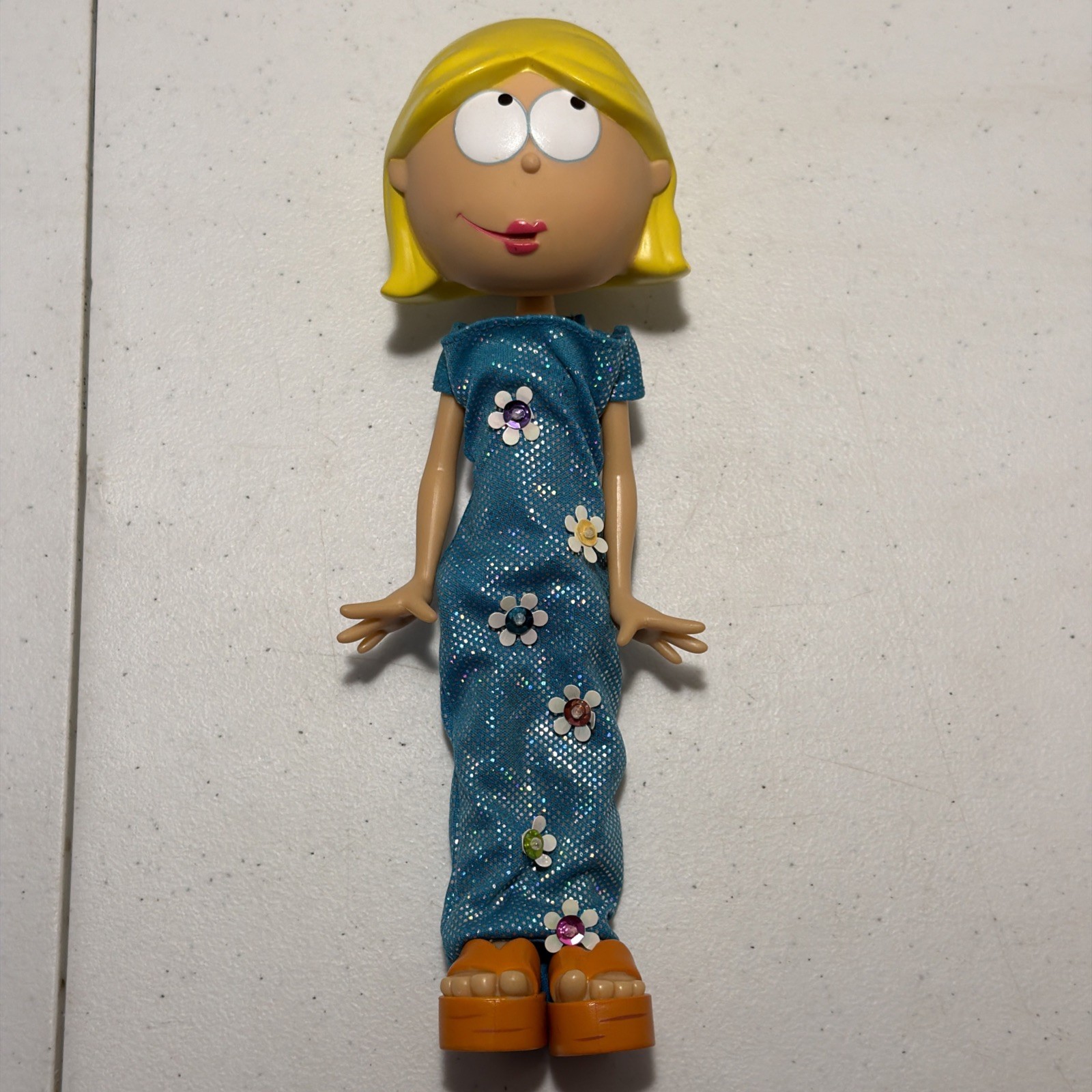 Vintage 2000s Lizzie McGuire Bendable Fashion Doll - RARE - RARE OUTFIT