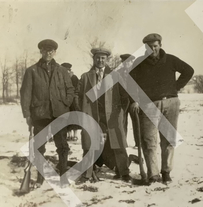 HANDSOME HUNTERS POSING WITH GUNS IN THE SNOW Vtg Photo 1930s Men Outdoors