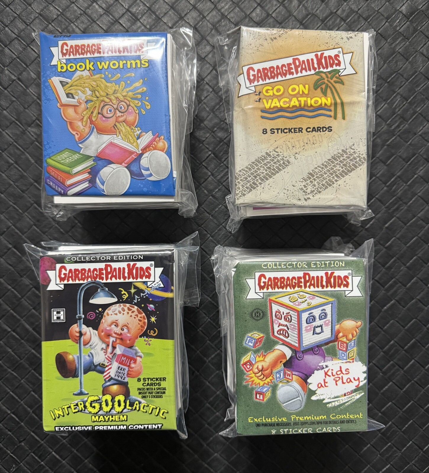 Garbage Pail Kid At Play Book Worms Vacation Mayhem 800-Card BASE 4 Set Bundle