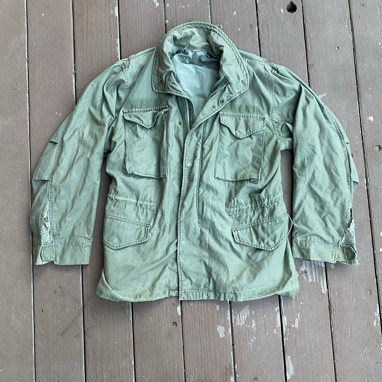 Vintage M65 Field Jacket Army Military Vietnam War M/L Thrashed Distressed Faded