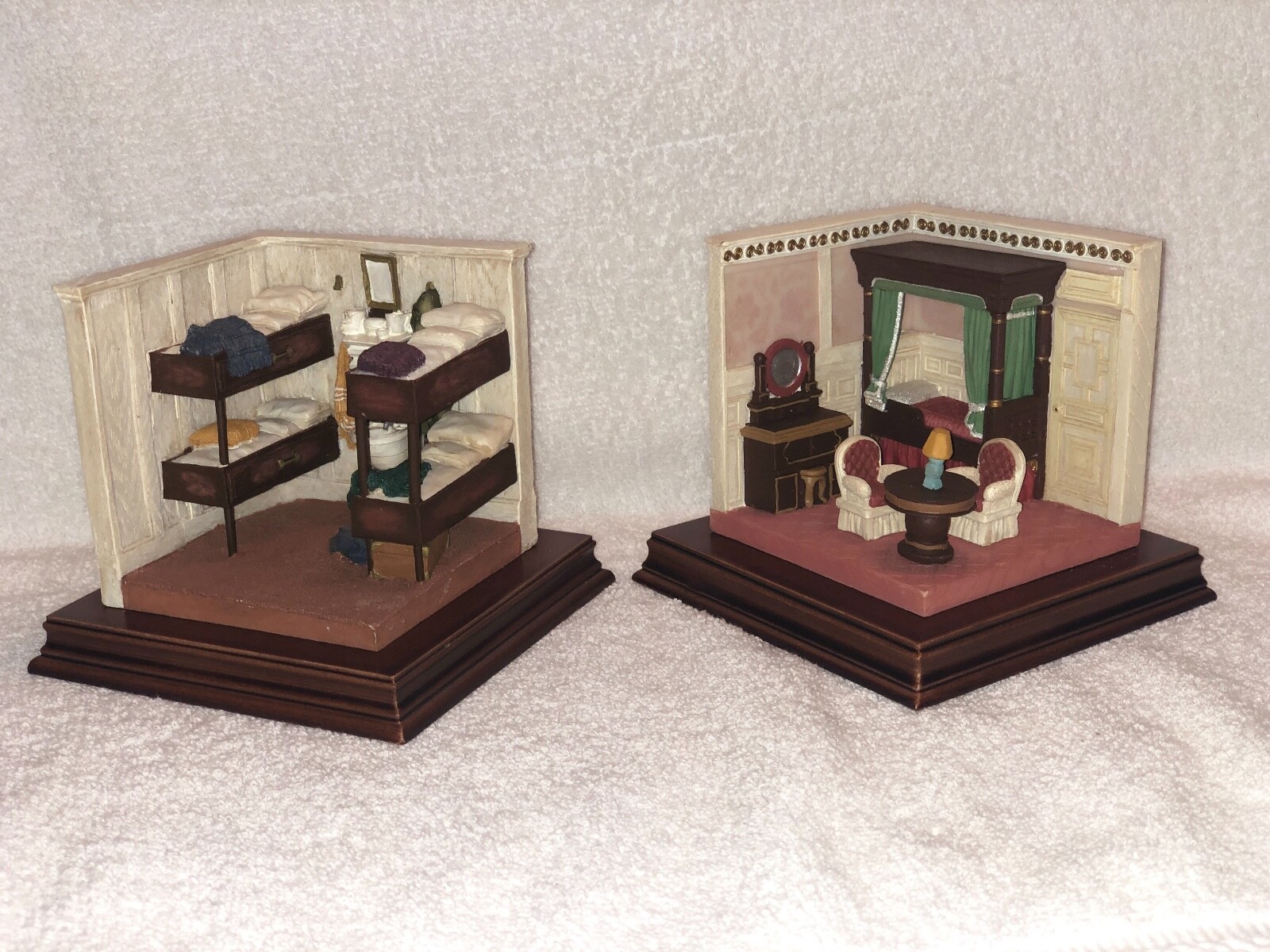 TITANIC.. HARLAND & WOLFF MARITIME HERITAGE COLLECTION.. BOOKENDS