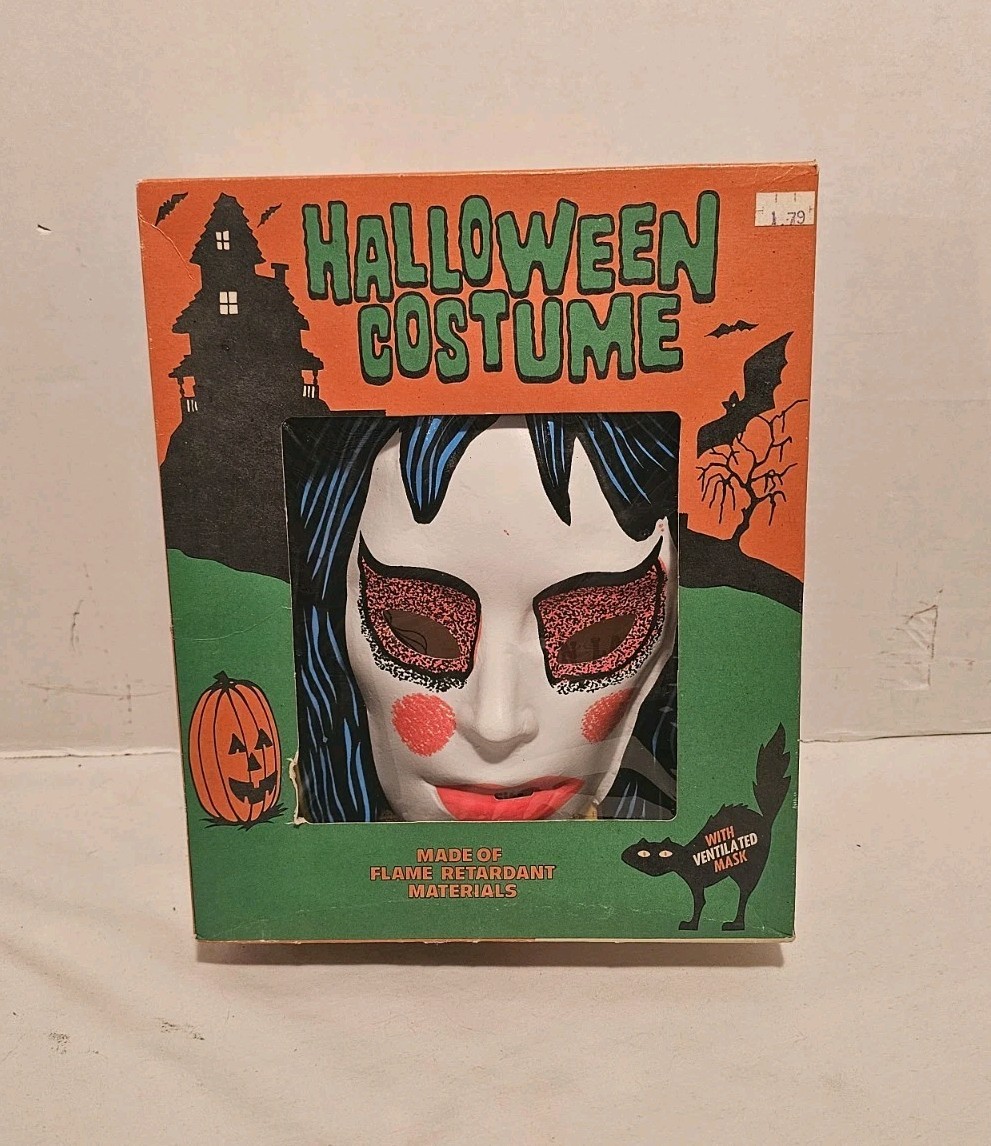VINTAGE 1970S DRAGON LADY HALLOWEEN COSTUME BLAND CHARNAS CO SEALED OUTFIT W/BOX