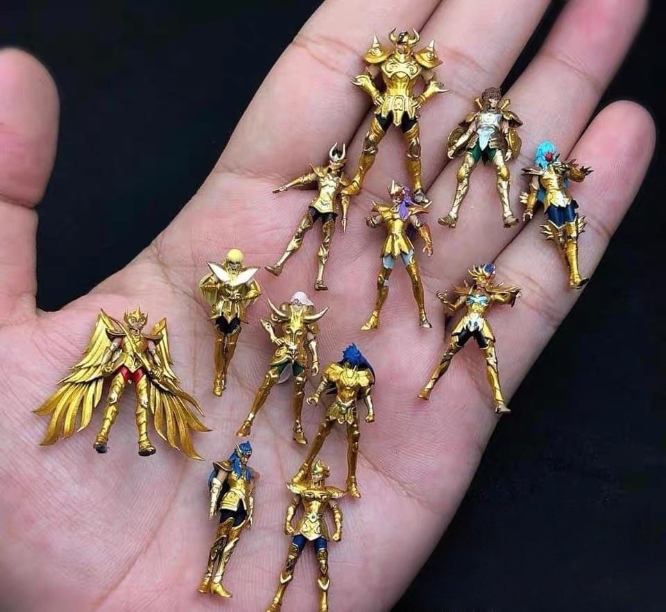 12 Zodiac Mini Figures Set Hand Painted 3.5cm Gold Armor Collectible