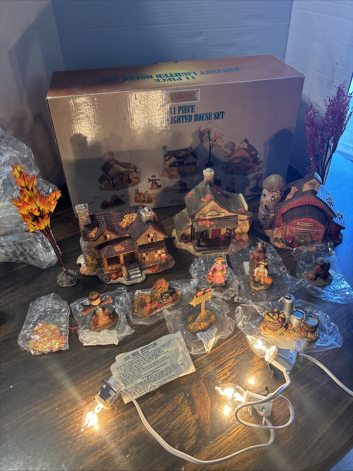 Harvest Bounty 11 Piece Harvest Lighted House Set Fall Decor Thanksgiving HTF