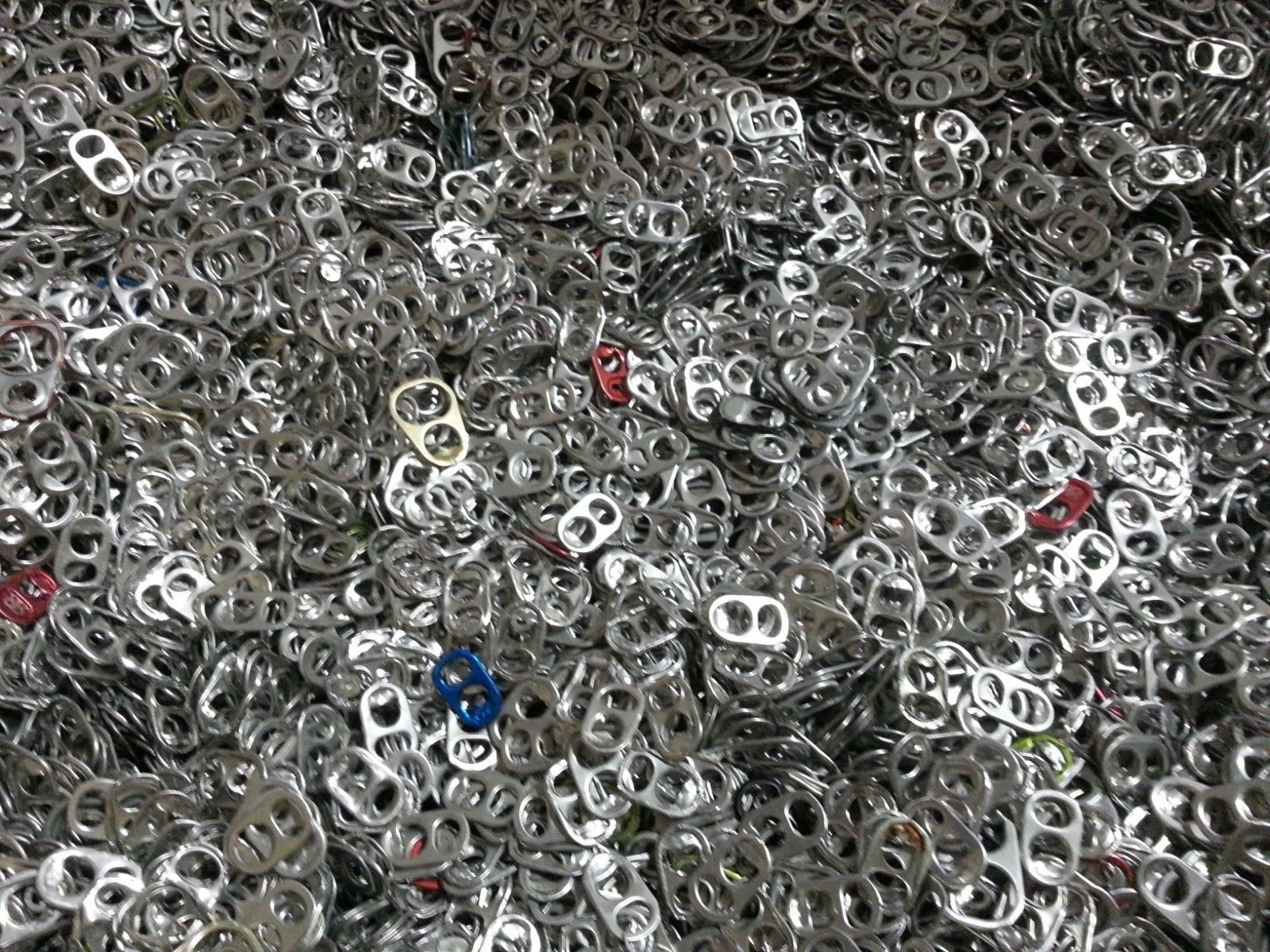 10,000+ ALUMINUM POP TOPS, POP TABS, PULL TABS BEER, SODA