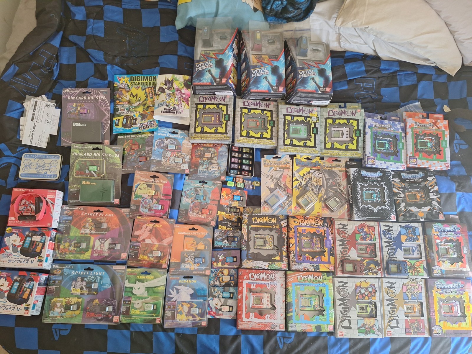 Complete Digimon Vital Bracelet, Vital Hero, BE Collection Digivices Included 