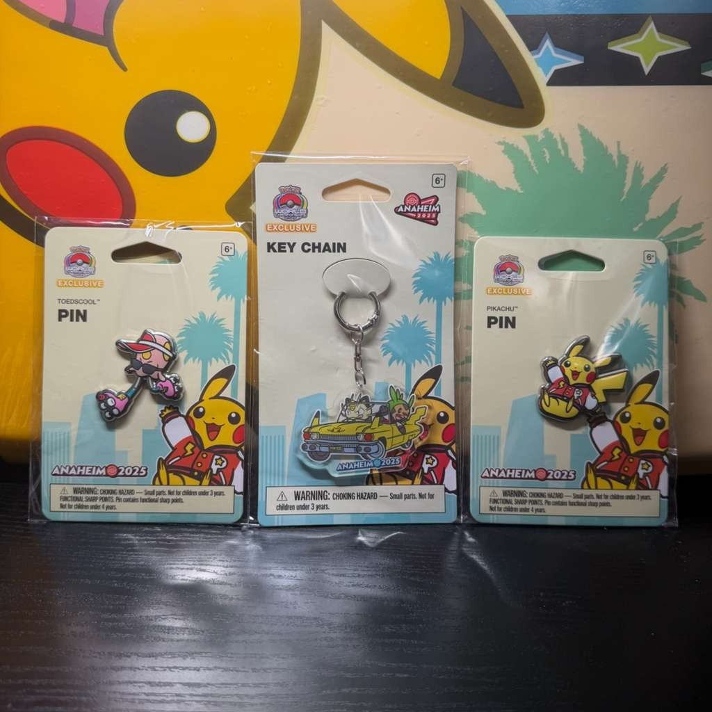 Pokemon WCS 2025 Anaheim Varsity Toedscool & Pikachu Pin & Keychain Set