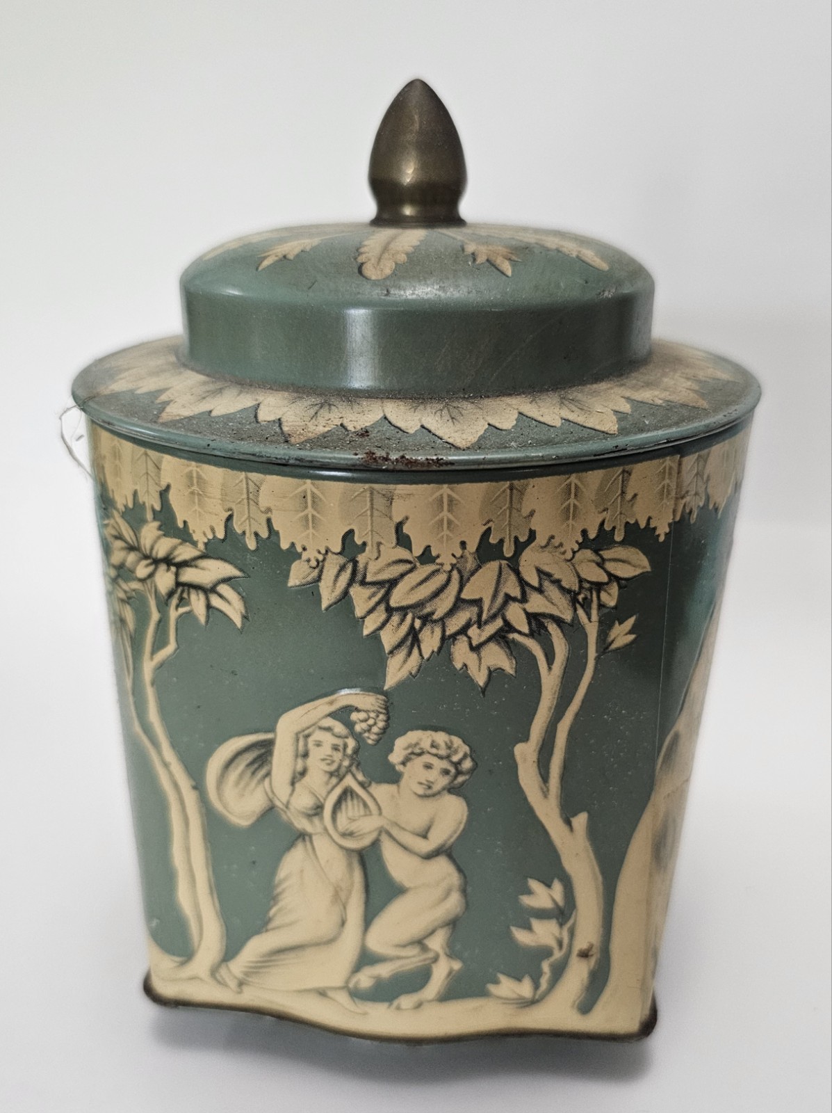 Vintage Greek Blue & White Chariots Of Venus/Apotheosis Of Homer Tin Regal Crown