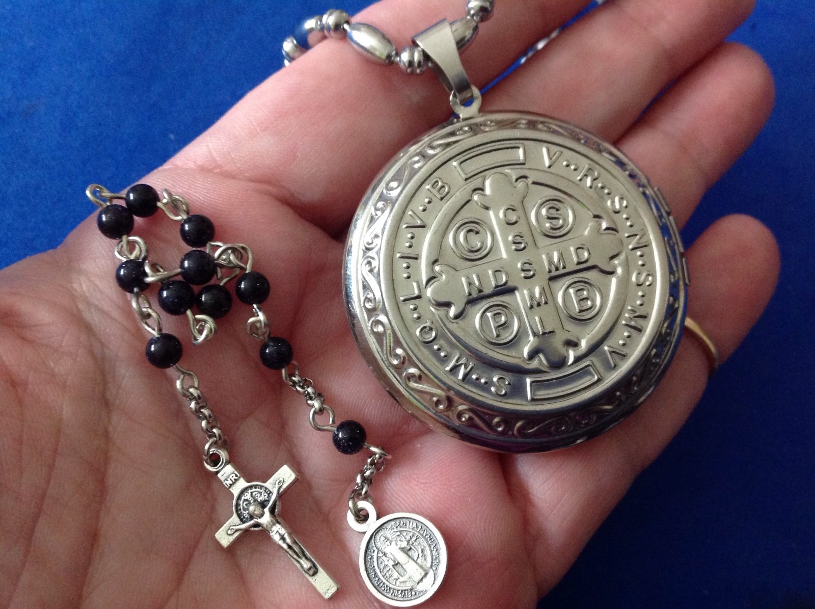 Handmade STAINLESS STEEL St. BENEDICT Locket Necklace Rosary Saint Medal 23\