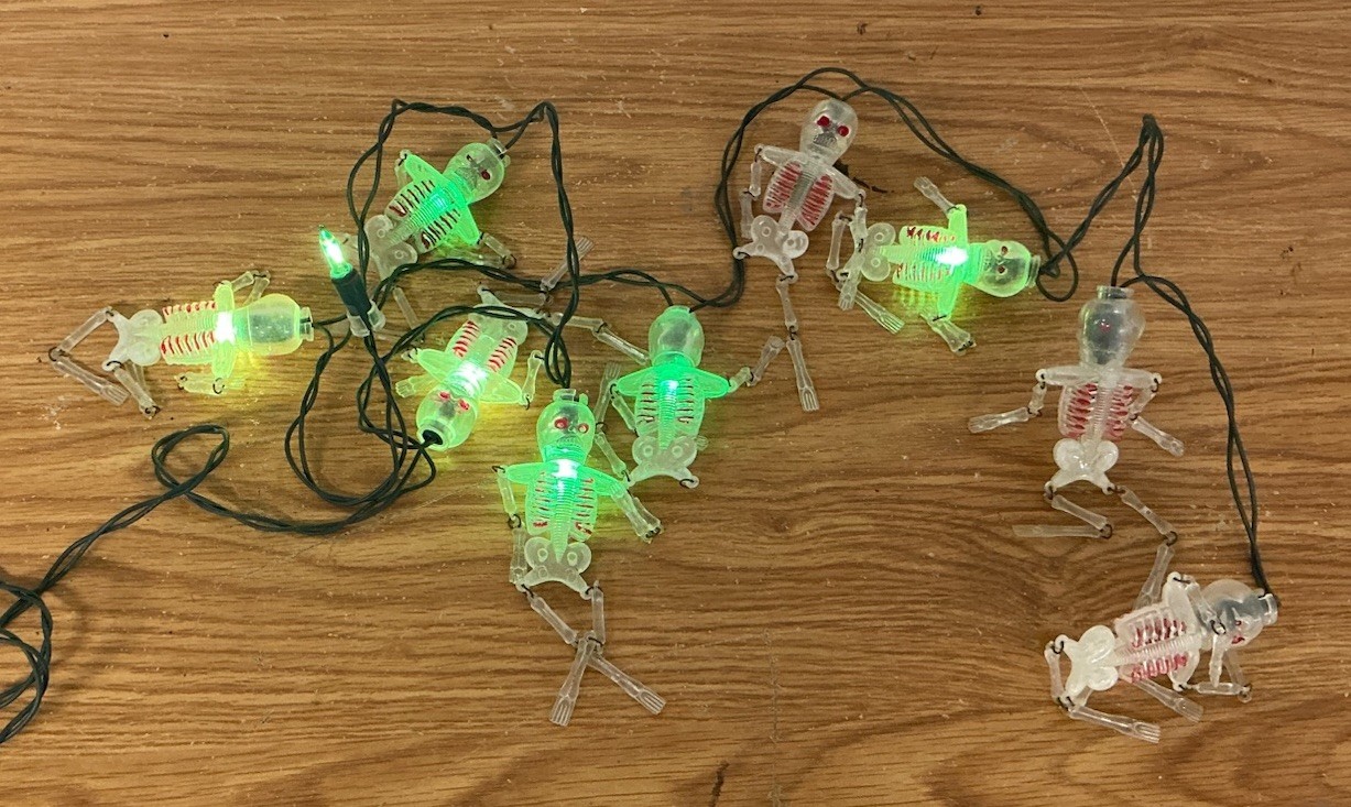 Vintage Skeleton Strings Of  Lights Flashing Green Halloween