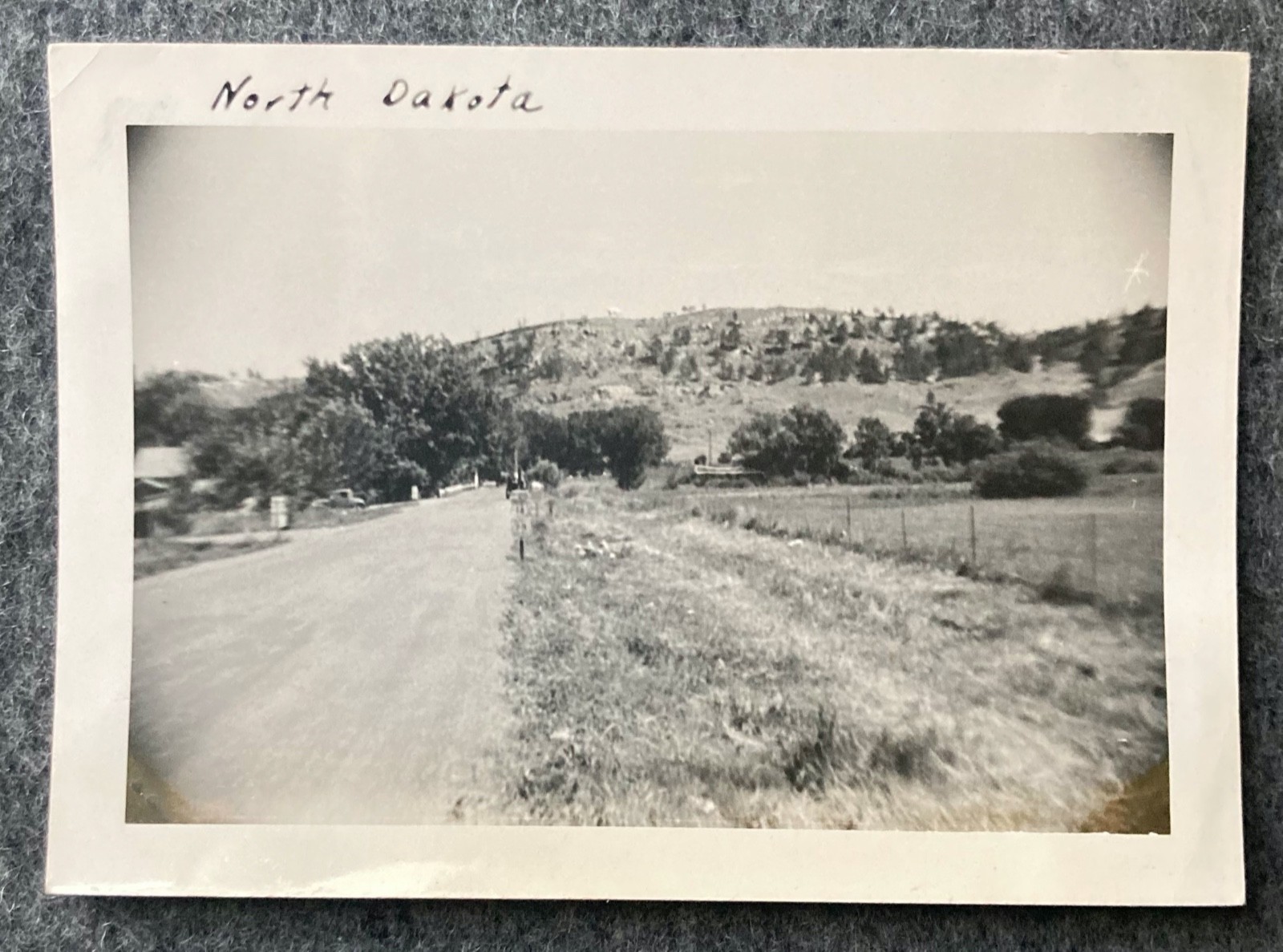 Vtg Photo 1930s - 1940s North Dakota Open Road B&W 4.5\