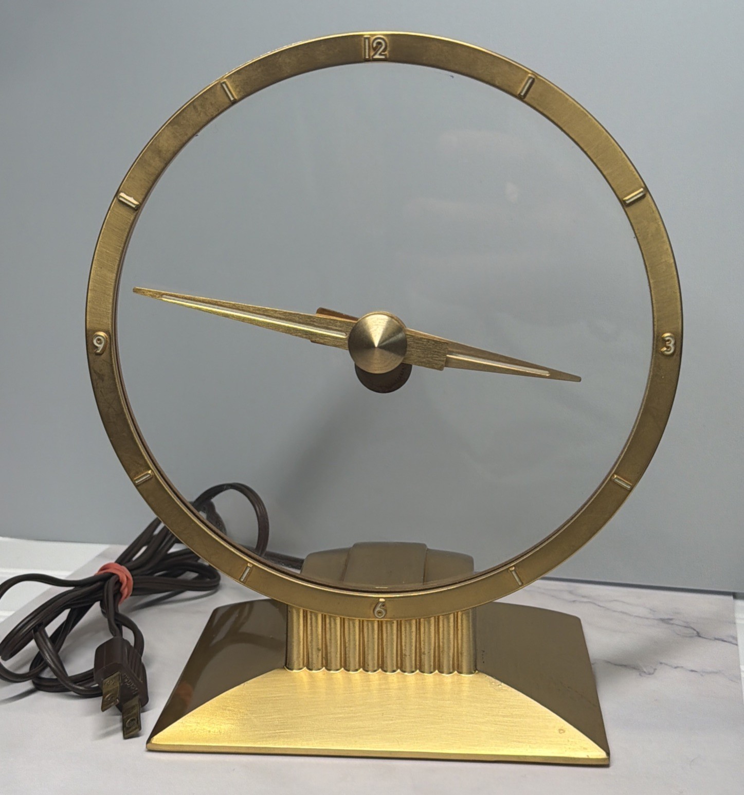 Mid Century MCM Jefferson Golden Hour Electric Clock Mystery Clock 580-101 Works