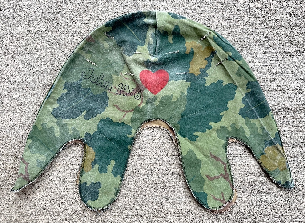 Original Mitchell Camo Helmet Cover Vietnam 502nd Infantry Hearts Graffiti 101st