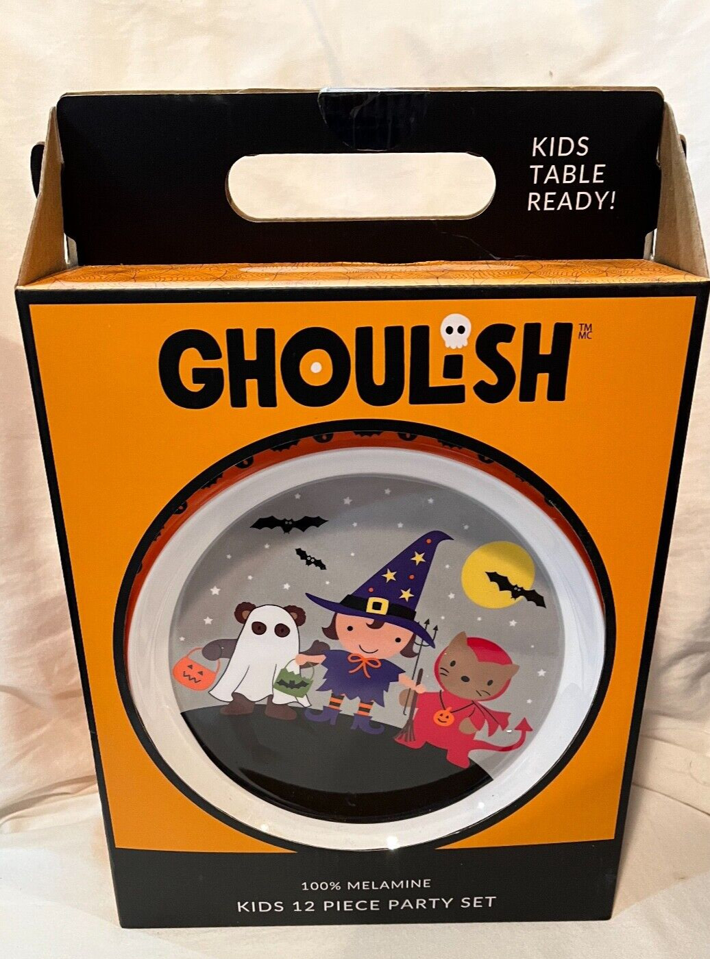 Fuzhou Fortune Ghoulish 100% Melamine Kids 12 Piece Party Set- Halloween Decor