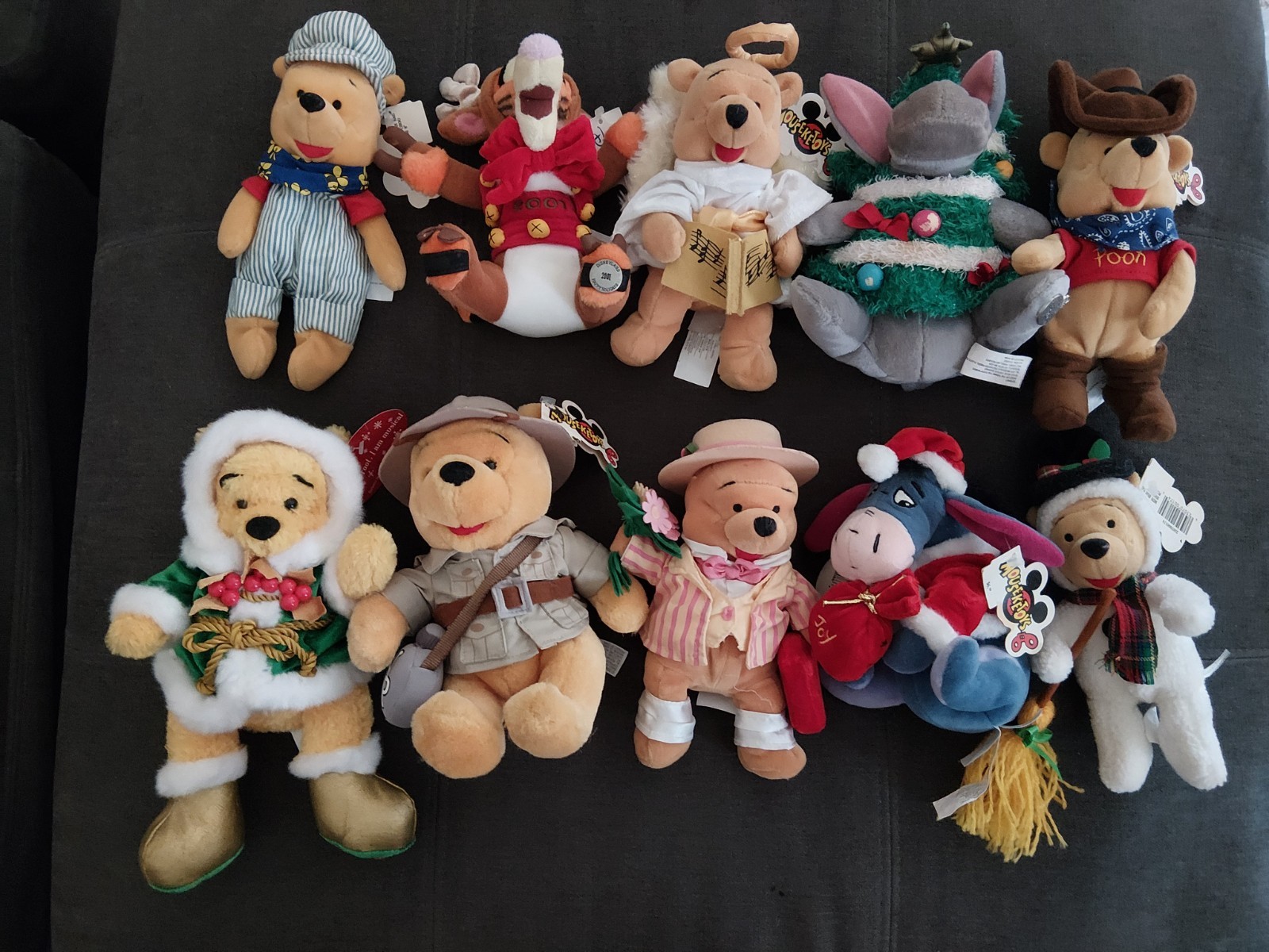 Vintage 2000s Disney parks Winnie The Pooh Mini Bean Bag Plush Lot 10 NWT