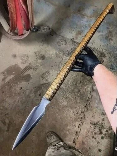 Custom Handmade Carbon Steel Full Tang Hunting Viking Spear For Outdoor Camping