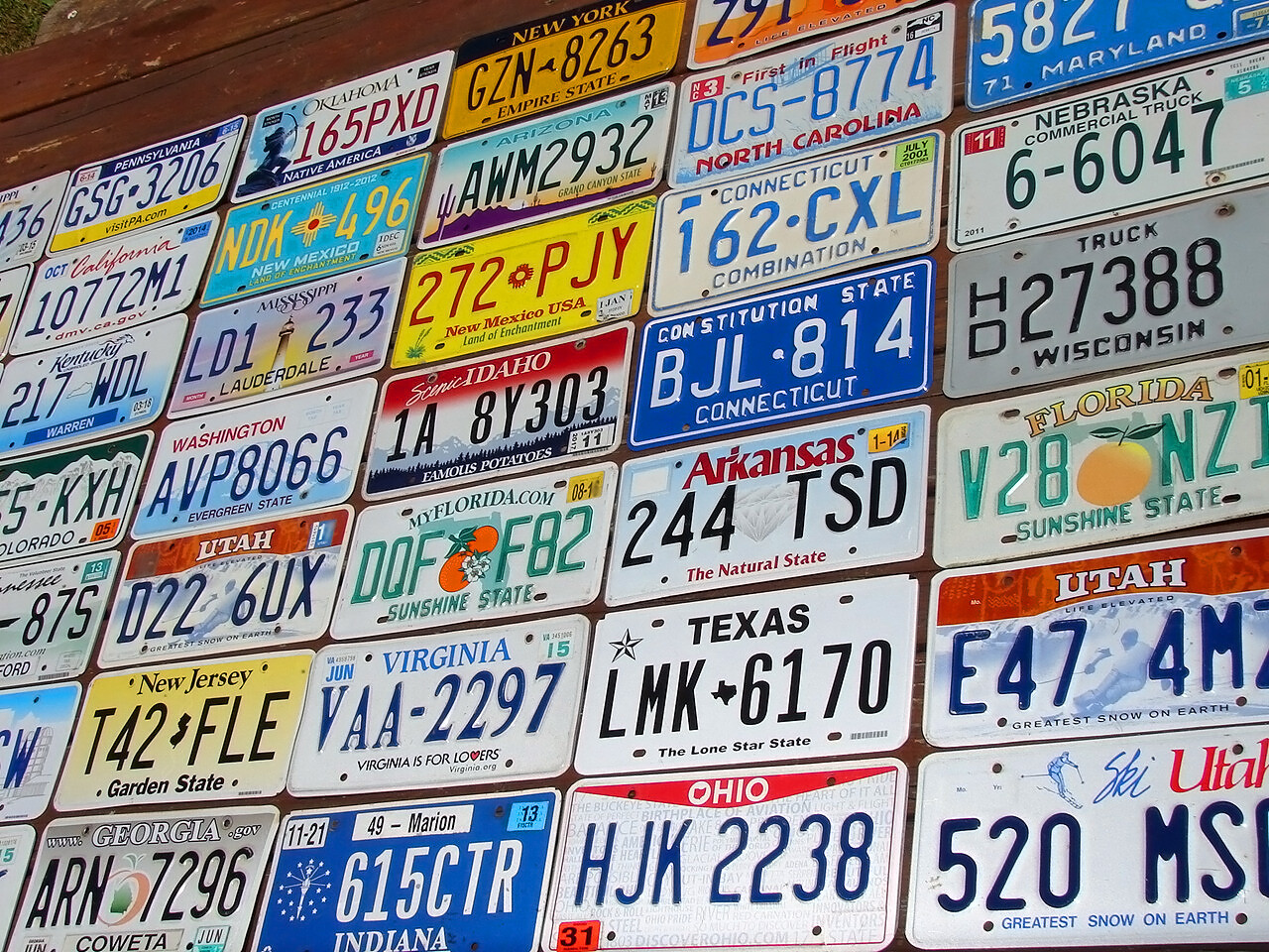 Starter pack of 10 License Plates From 10 Different States In GOOD Condition