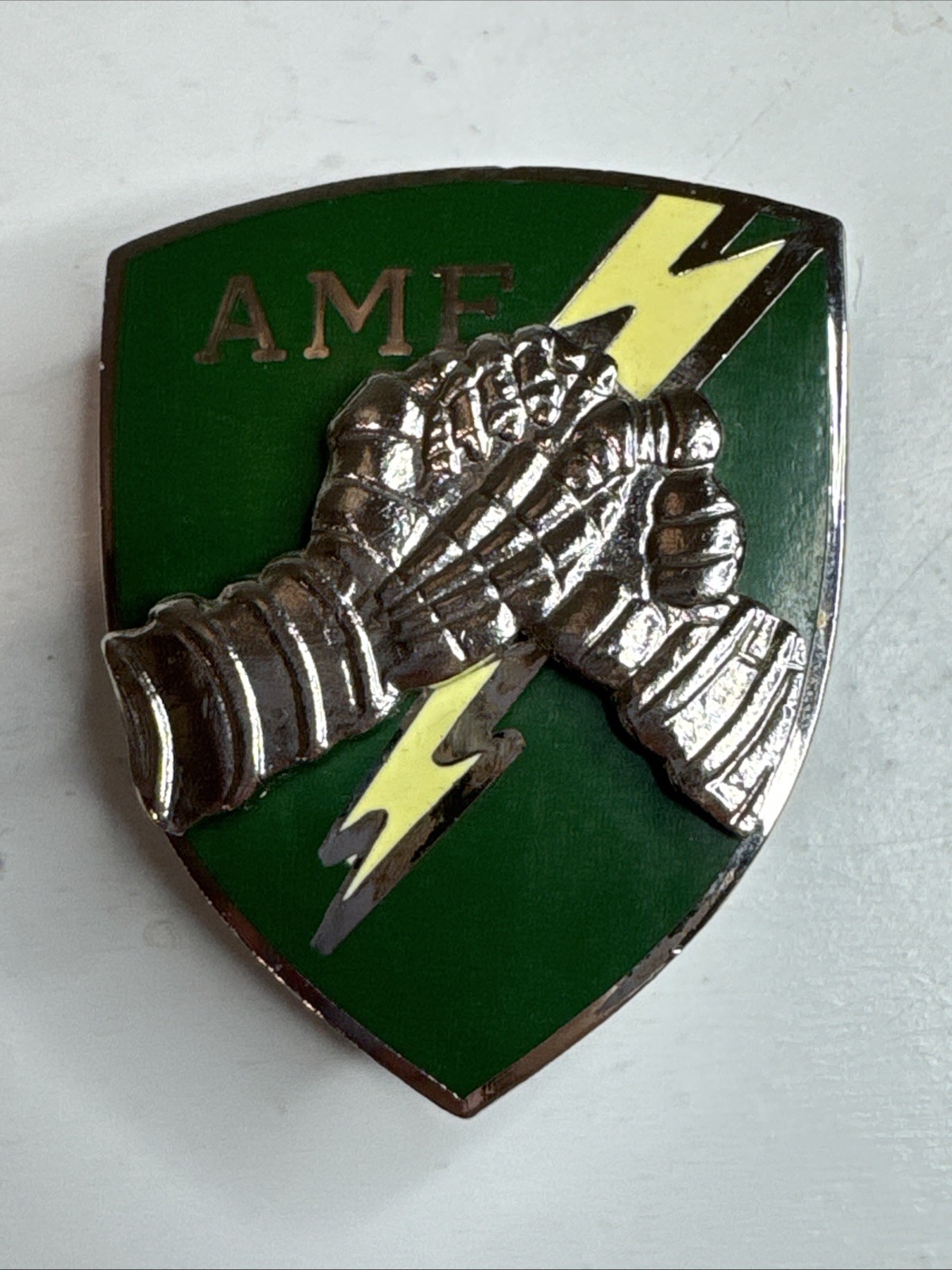 Vintage Allied Mobile Forces Badge Pinback Pin / AMF Allied Command Europe NATO