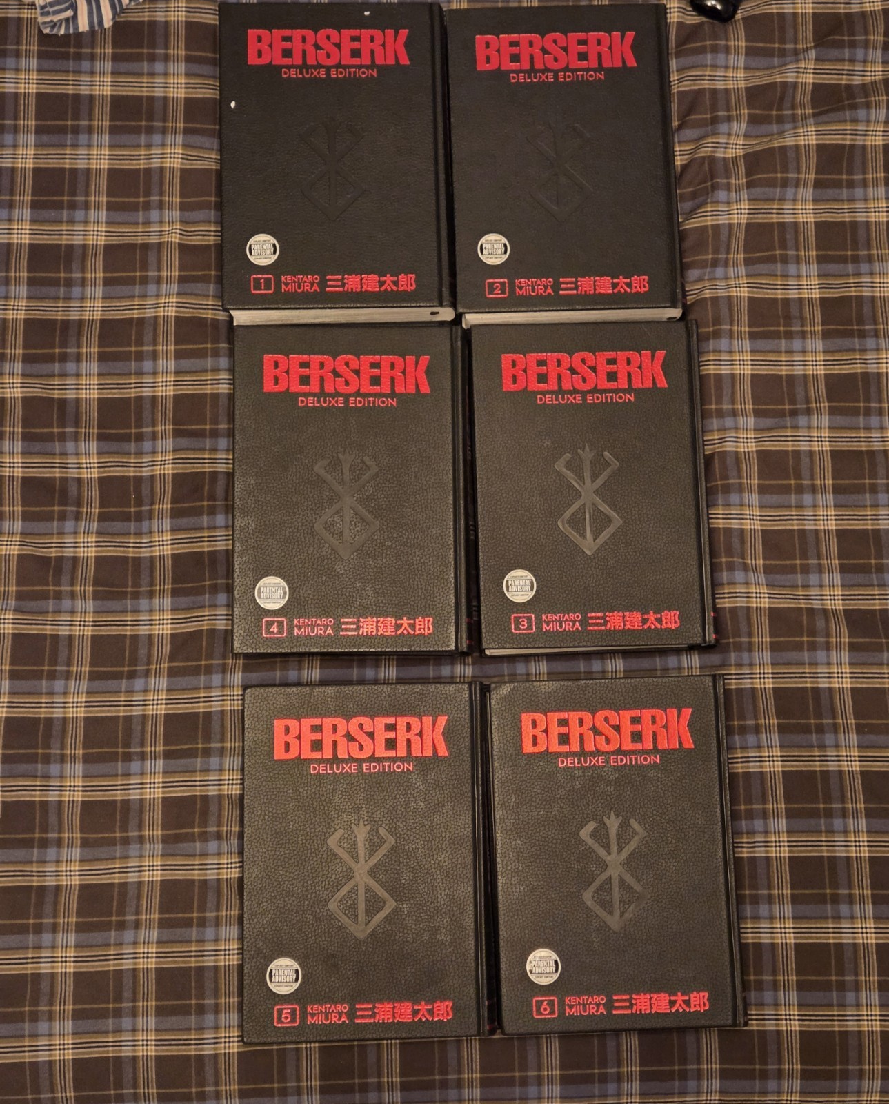 Berserk Deluxe Edition Hardcover Manga Volume 1-6 by Kentaro Miura 