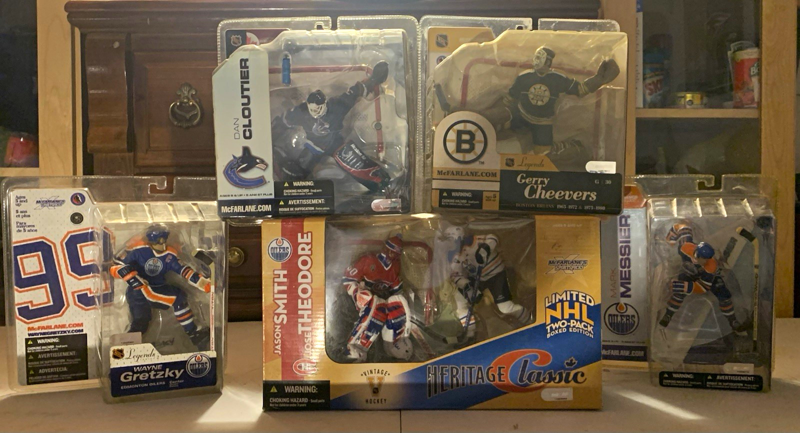 McFarlane NHL Limited Edition Figure Lot Gretzky Messier Cheevers Cloutier