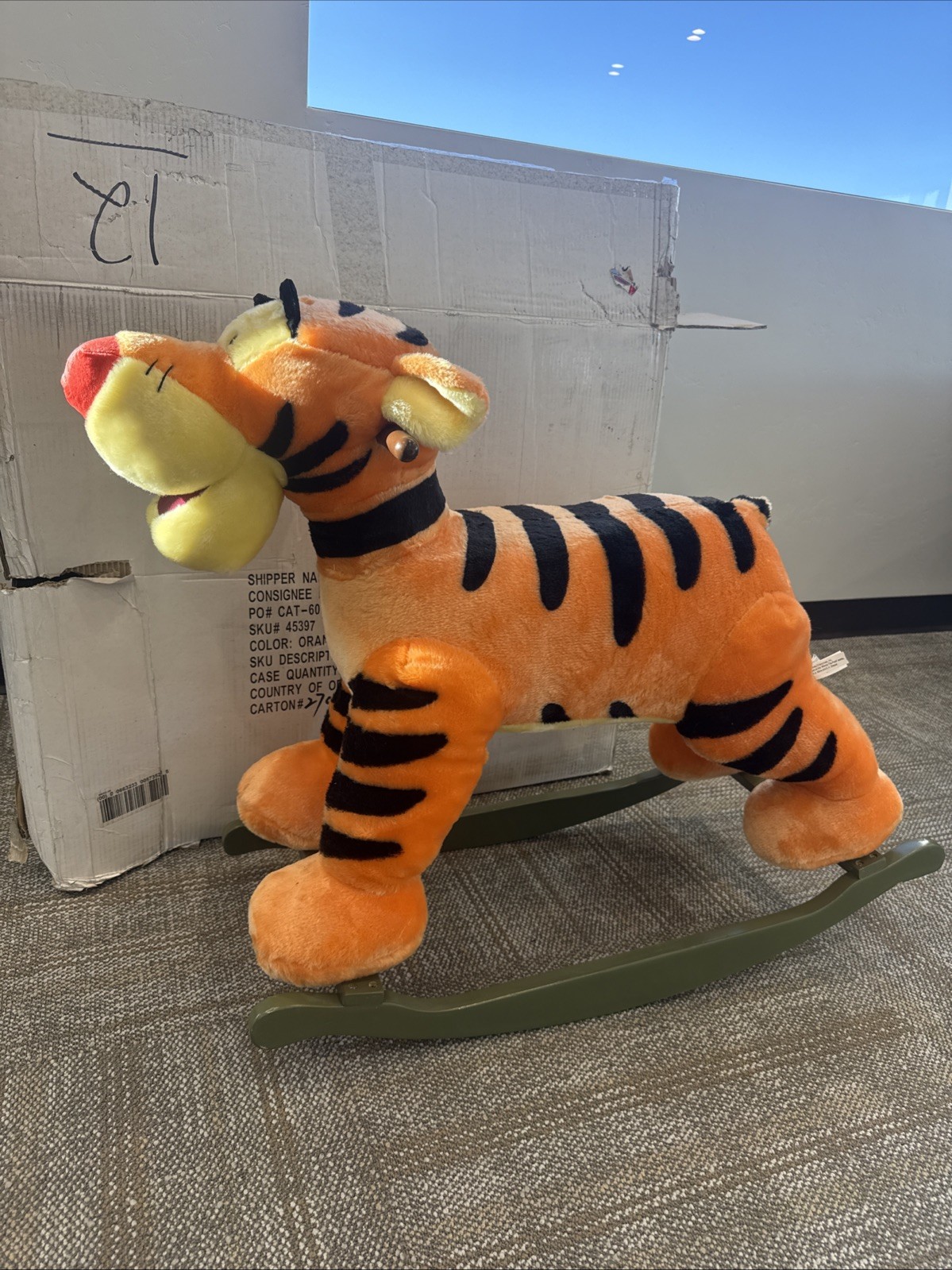 Super Rare Vintage 2006 Disney Tigger Rocking Horse 38”x28”