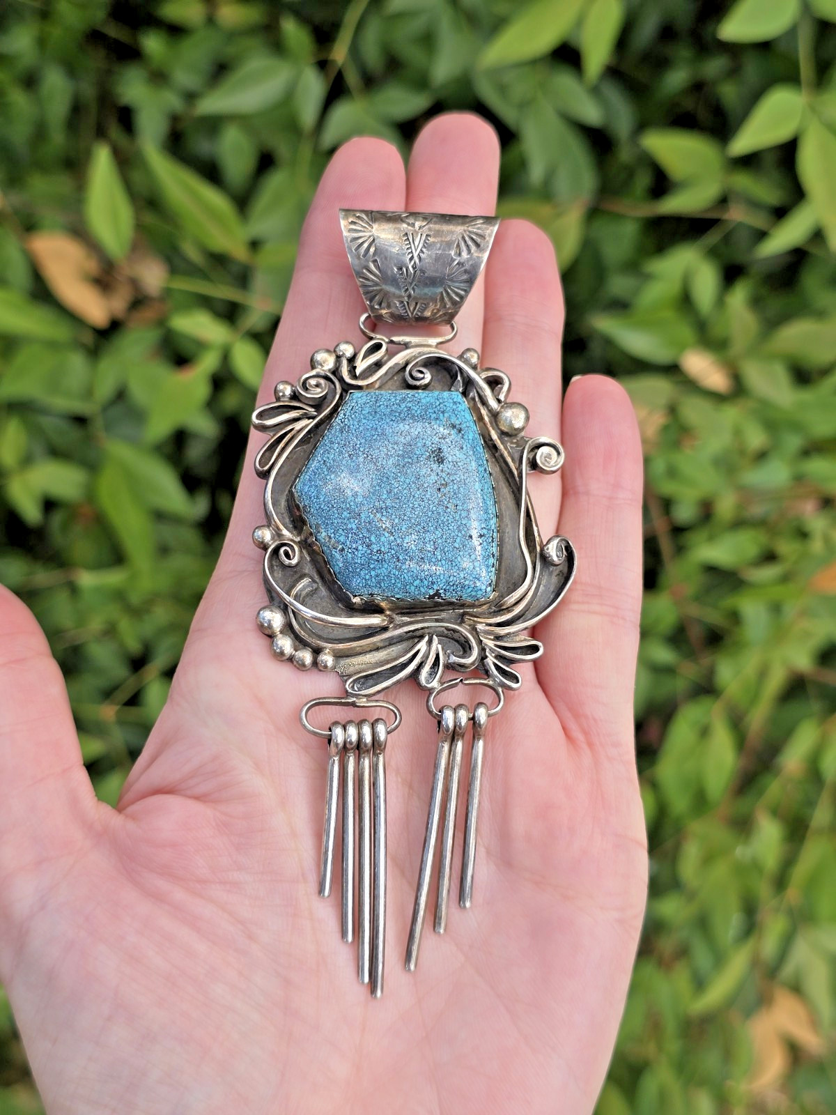 VINTAGE NAVAJO ELIZABETH PLATERO NEW LANDER VARISCITE STERLING SILVER PENDANT
