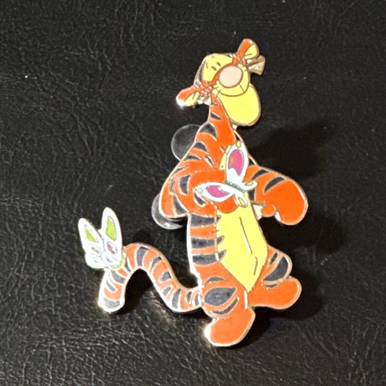 Disney Tigger Winnie the Pooh Orange/Black Enamel Character Pin - Single