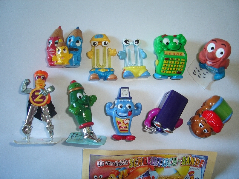 KINDER SURPRISE SET - CRAZY DESKTOP GANG SCHREIBTISCHBANDE 2002 - FIGURES