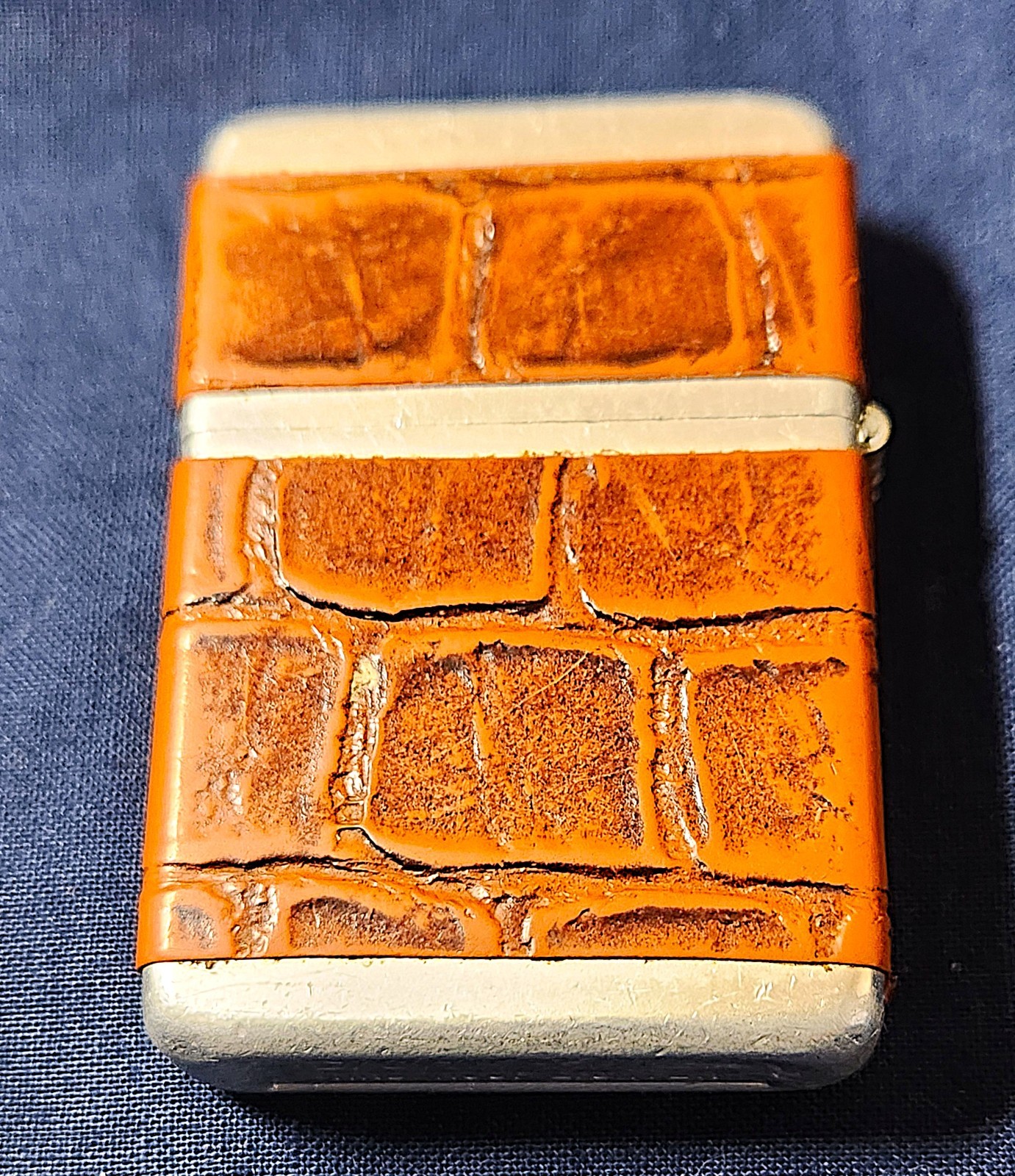 VINTAGE STORM KING LIGHTER w/LEATHER WRAP  4 BARREL  WIND PROOF - LIGHTS