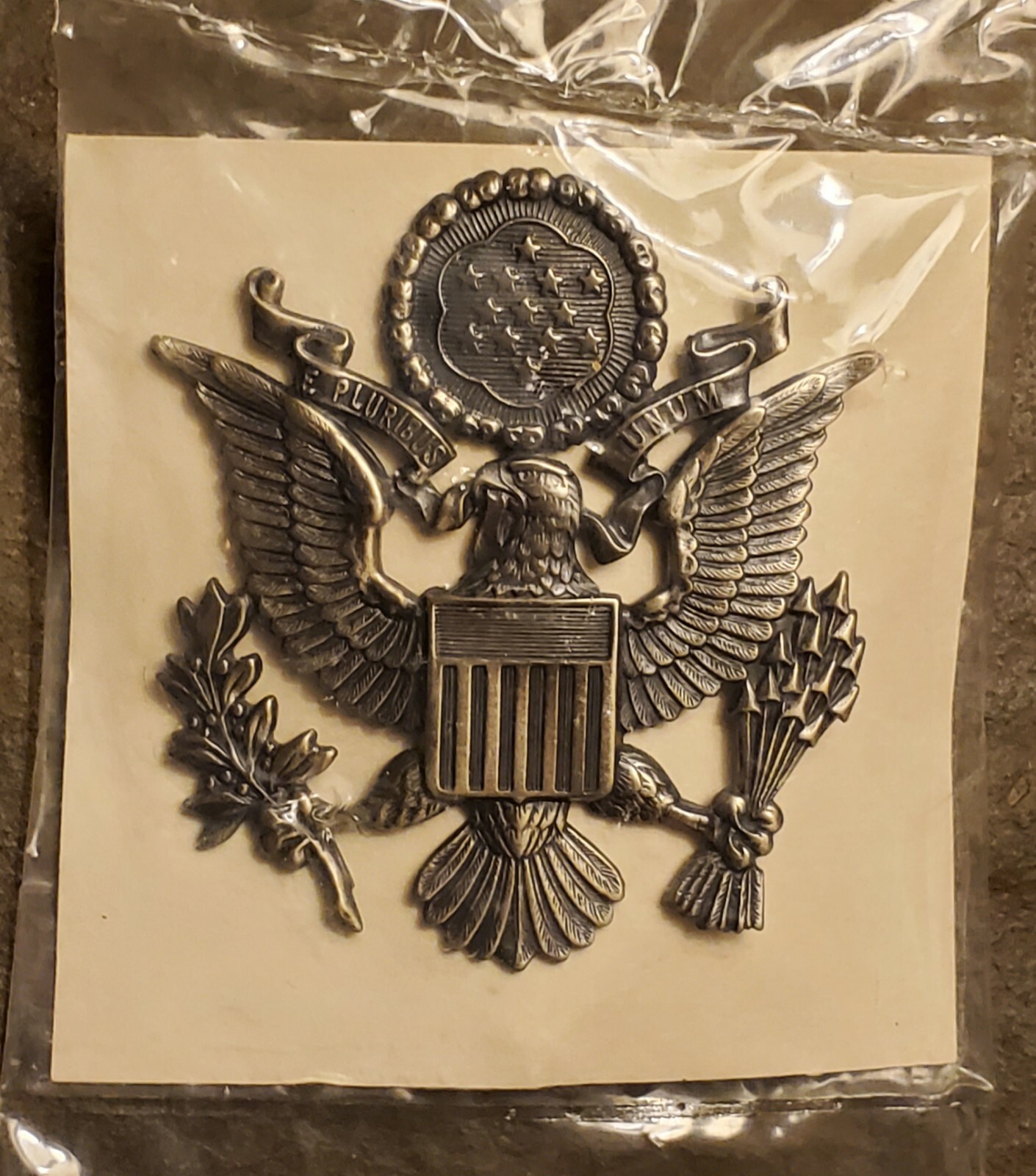 MILITARY INSIGNIA SERVICE CAP OFFICERS US AIR FORCE AND AVIATION CADET 1986 NIP
