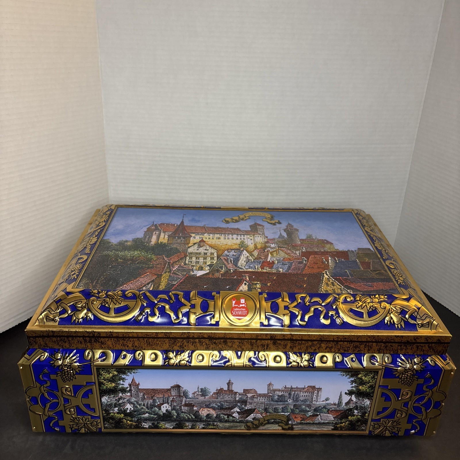 Lebkuchen-Schmidt 2006  Large tin [Made in Germany] With Matching Tin