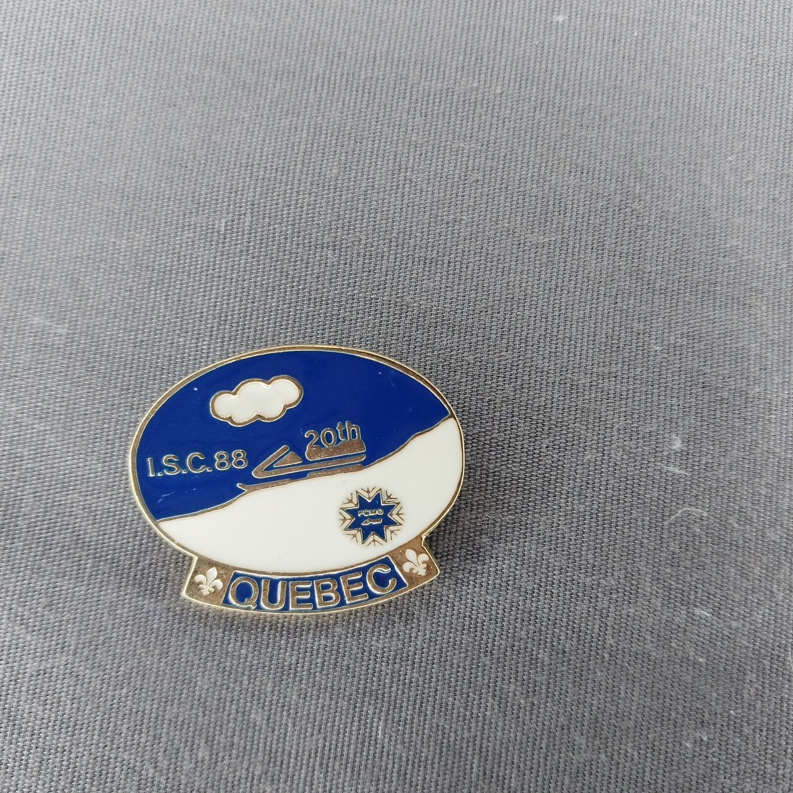 Quebec Canada International Snowmobile Championship 1988 20th Hat Jacket Pin